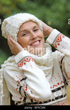 Junge Frau im Herbst, Ritratto di giovane donna in autunno Foto Stock