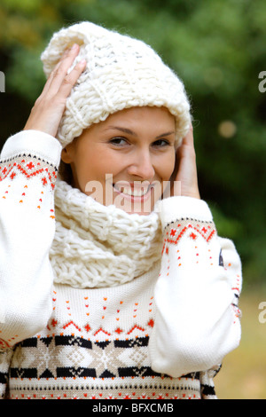 Junge Frau im Herbst, Ritratto di giovane donna in autunno Foto Stock