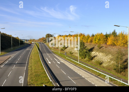 A41 Carrello doppio modo in Hertfordshire, Regno Unito Foto Stock