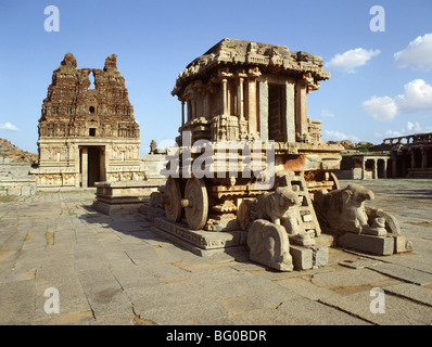 Vittala tempio di Hampi, Sito Patrimonio Mondiale dell'UNESCO, Karnataka, India, Asia Foto Stock