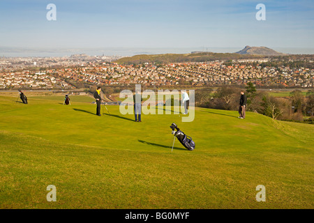 La vista su Edinburgo da Swanston Campo da Golf Foto Stock