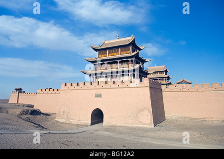 Jiayuguan o Jiayu Pass è il primo passaggio della estremità occidentale della Grande Muraglia della Cina Foto Stock