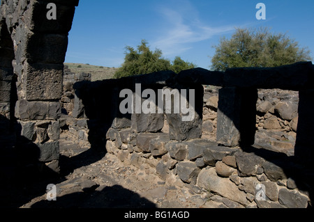 Anticamera ,rituale Ebraico bagno ,Korazin Israele Foto Stock