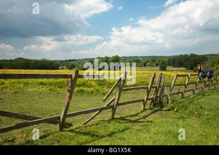 Vista sulla valle di Kennett da una collina a Padworth, Berkshire, Regno Unito Foto Stock