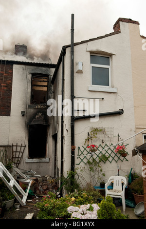 Casa a schiera a seguito di incendio esplosione di gas Foto Stock