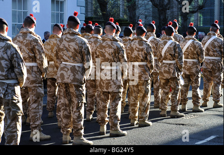 Secondo battaglione del reggimento reale di Fusiliers Homecoming Parade, Warwick, Warwickshire, Inghilterra, Regno Unito Foto Stock