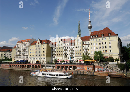 Berlino. Germania. Nikolaiviertel quartiere Nikolai, il ricostruito nel cuore medievale di Berlino. Foto Stock