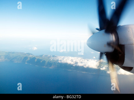 Una veduta aerea di São Jorge, una delle 9 isole che compongono l'arcipelago delle Azzorre Foto Stock