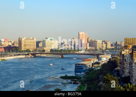 Corniche El Nil, Fiume Nilo al Cairo, Egitto, Africa Settentrionale, Africa Foto Stock