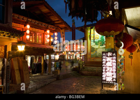 Shangri-La, precedentemente Zhongdian, sul confine tibetano, Shangri-La Regione, Provincia di Yunnan in Cina, Asia Foto Stock