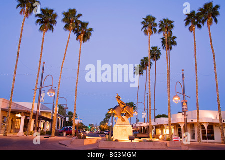 Jack scultura coltello da Ed Mell, Main Street, il Quartiere delle Arti, Scottsdale, Phoenix, Arizona, Stati Uniti d'America Foto Stock