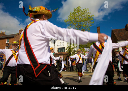 Morris Dancing, Stratford upon Avon, England, Regno Unito Foto Stock