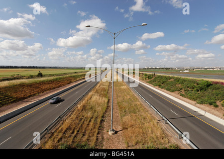 Israele, Shephelah. Autostrada 6, Yitzhak Rabin Cross israele strada Foto Stock