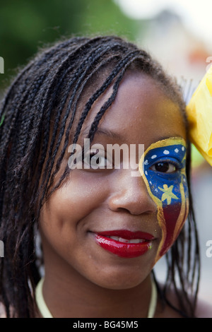 Inghilterra, Londra, Southwark, partecipante al Carnevale del Pueblo Festival (più grande Deuropa Latin Street Festival) Foto Stock