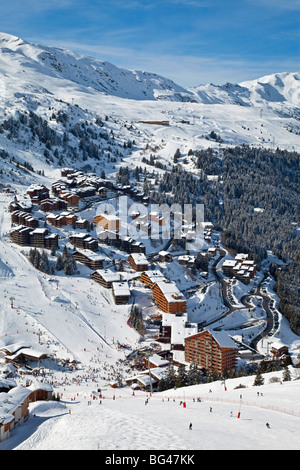 Meribel-Mottaret (1750m) area sciistica, Méribel, Tre Valli, Les Trois Vallees, Savoie, sulle Alpi francesi, Francia Foto Stock