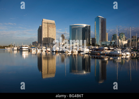 Stati Uniti, California, San Diego, citta' portuale vista dal Embarcadero Park, mattina Foto Stock