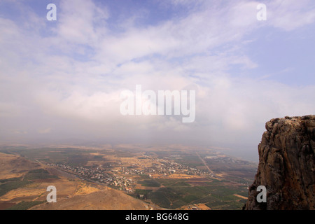 Israele, Bassa Galilea, una vista di Migdal dal Monte Arbel Foto Stock