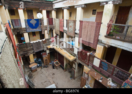 Fondouk Tsetaoiniene nella città vecchia di Fez Marocco Foto Stock