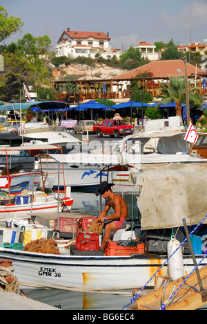 Cipro del Nord. Il villaggio di pescatori di Bogaz sulla penisola di Karpas. 2009. Foto Stock