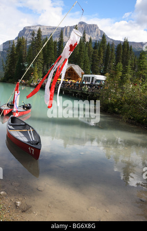 Il lago emerald Parco Nazionale di Yoho canada Foto Stock