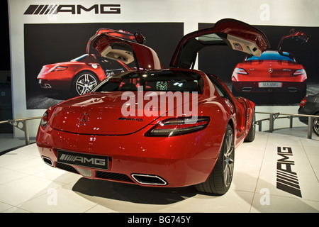 Un 2010 Mercedes-Benz SLS AMG al 2009 Auto Show di Los Angeles in Los Angeles Convention Center di Los Angeles, California. Foto Stock