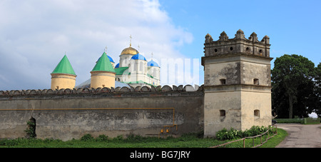 Santa Trinità monastero, Mezhirich, Oblast di Sumy, Ucraina Foto Stock