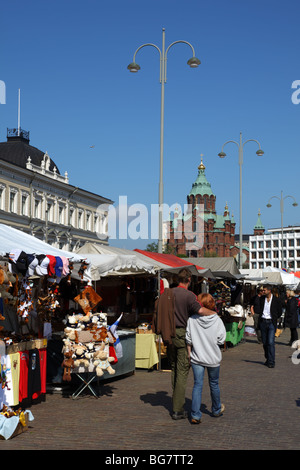 Finlandia, Helsinki, Helsingfors, Kauppatori, Sud Harbour Esplanade, il mercato, il Palazzo Presidenziale, Cattedrale Uspenski Foto Stock