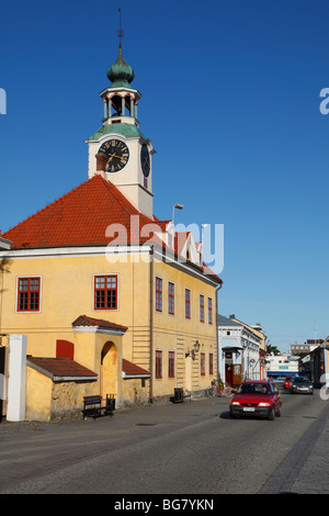 Finlandia, Regione di Satakunta, Rauma, Old Rauma, medievale storica casa trimestre, la Town Hall Square, Municipio Foto Stock