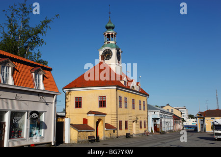 Finlandia, Regione di Satakunta, Rauma, Old Rauma, medievale storica casa trimestre, la Town Hall Square, Municipio Foto Stock