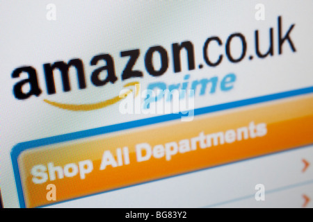 Sullo schermo del computer che mostra il sito web per lo shopping on line sito Amazon Foto Stock