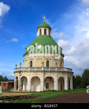 Chiesa della Natività della Vergine (1714-1722), Podmoklovo, Regione di Mosca, Russia Foto Stock