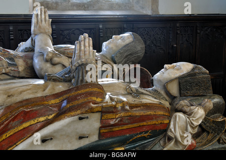 Memorial nella Basilica di Santa Maria Vergine Chiesa, Fawsley, Northamptonshire, England, Regno Unito Foto Stock