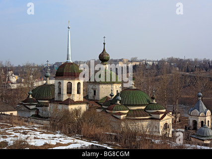 Chiesa della Natività della Vergine Santa (XVIII secolo), Staritsa, Regione di Tver, Russia Foto Stock