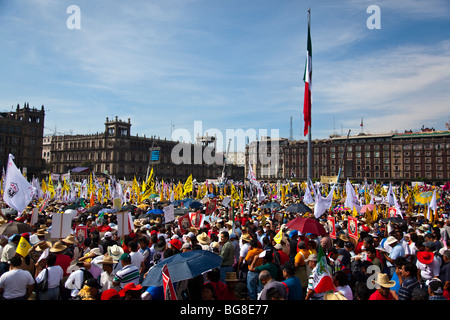 Elezione proteste di Zocalo a Città del Messico Foto Stock