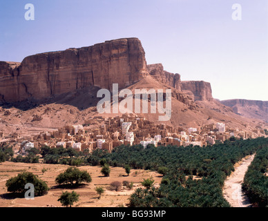 Yemen, Hadramawt, Wadi Doan, villaggio, montagne Foto Stock