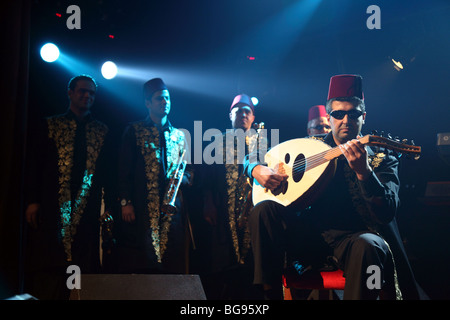 Music Hall Beirut Libano danza tradizionale Foto Stock