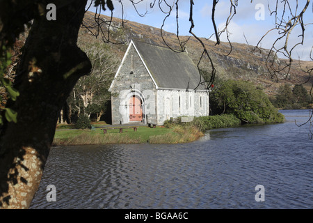 Famosa in tutto il mondo i religiosi oratorio dedicato ai tappi in sughero patrono finbarr nelle zone rurali del paesaggio irlandese Foto Stock