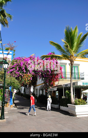 Harbourside promenade, Puerto de Mogan, Mogan comune, Gran Canaria Isole Canarie Spagna Foto Stock