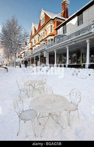 La neve sul Pantiles a Royal Tunbridge Wells durante il Natale Dicembre 2009 Foto Stock