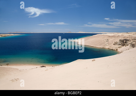 Africa, Egitto Sharm el Sheikh, il parco nazionale di Ras Mohammed, spiaggia, mare, acqua, blu, i colori del cielo Foto Stock