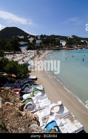 Spiaggia, Cala S'Arenal Gran, Portinatx, Ibiza, Isole di pino, isole Baleari, Spagna, Europa Foto Stock