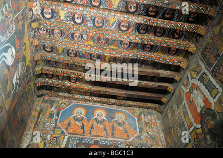Famoso il soffitto dipinto in Debre Berhan Salassie Chiesa, patrimonio mondiale dell UNESCO, Gonder, Gondar, Amhara, Etiopia, Africa Foto Stock