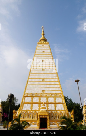 Thailandia; Isaan; Ubon Ratchathani; Wat Phra That Nong Bua Foto Stock