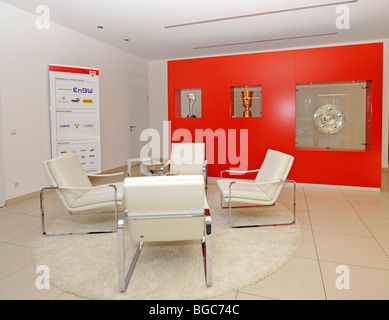 Interno, foyer, ufficio del VfB Stuttgart football club, Stoccarda, Baden-Wuerttemberg, Germania, Europa Foto Stock