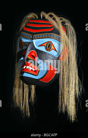 Maschera di squalo da Stan C Hunt, Kwagiulth Prime Nazioni artista, originale West Coast arte nativa, appena galleria d'arte, Port McNeill, Nord Foto Stock