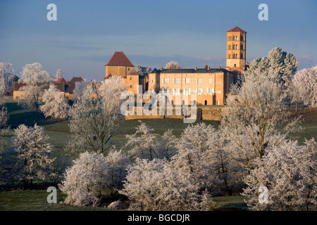 Villaggio di Anzy le Duc. Chiesa romane. Sito Clunisien. Brionnais région. Saône et Loire. Burdundy. Francia Foto Stock