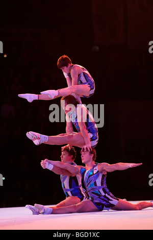 Sport russo di acrobazie con la squadra nazionale, DTB, Deutscher Turner-Bund, Ginnastica tedesco Associazione, Ginnastica Gymmotion Gala 2 Foto Stock