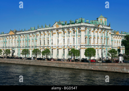 Il palazzo d'inverno a San Pietroburgo, Russia Foto Stock