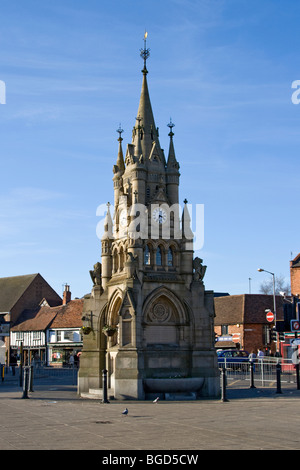 Gotica torre dell'orologio, Rother Street, Stratford-upon-Avon, Warwickshire, Inghilterra, Regno Unito Foto Stock