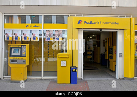 Postbank Finanzcenter Finance Centre in zona pedonale, Duisburg, Renania settentrionale-Vestfalia, Germania, Europa Foto Stock